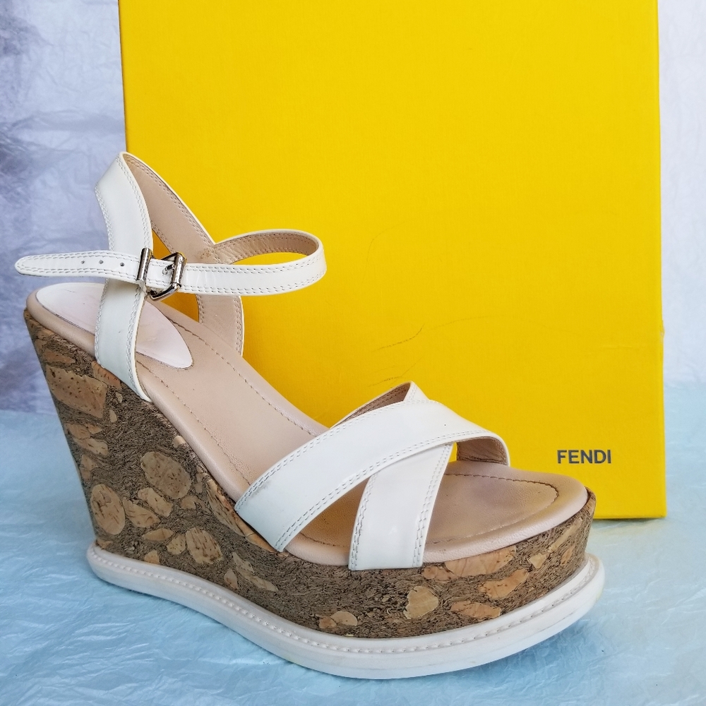 Fendi Size 9-9.5